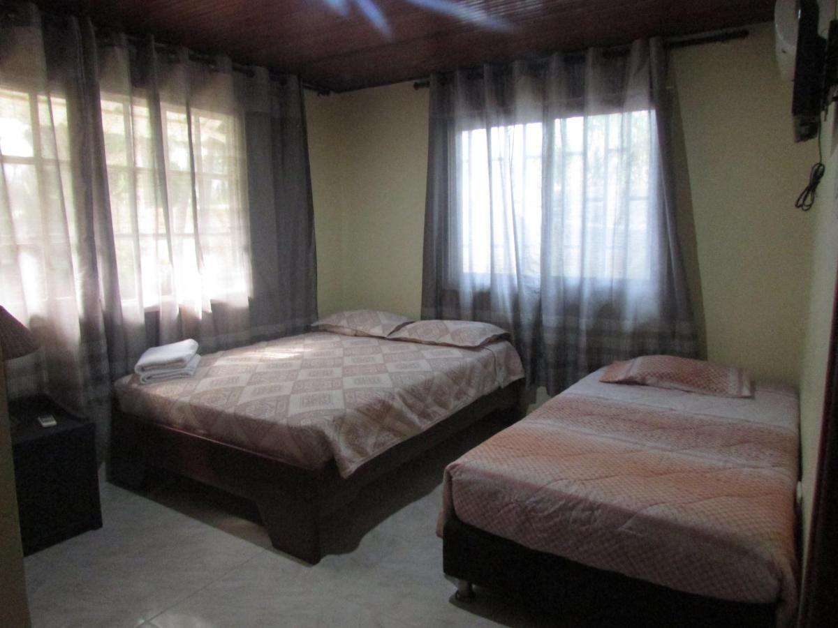 Posada Hostal Miss Marlly San Andres  Exterior photo