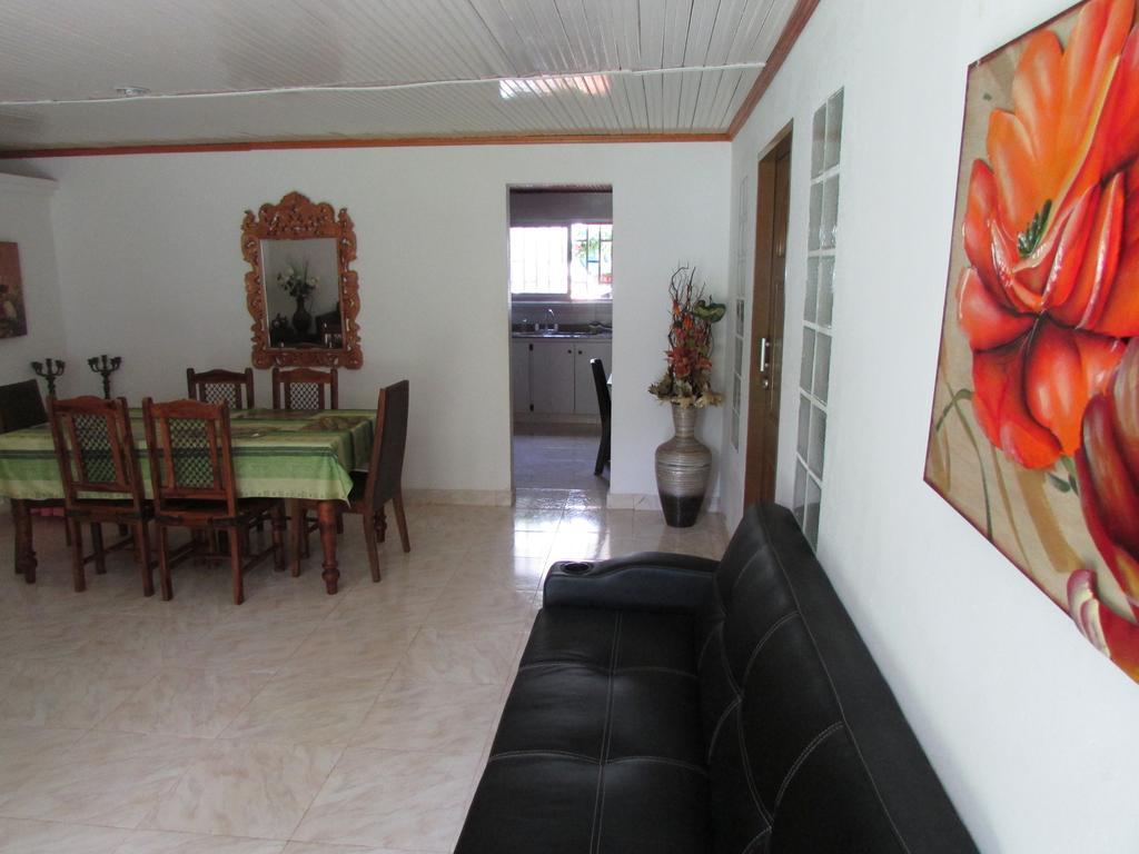 Posada Hostal Miss Marlly San Andres  Exterior photo