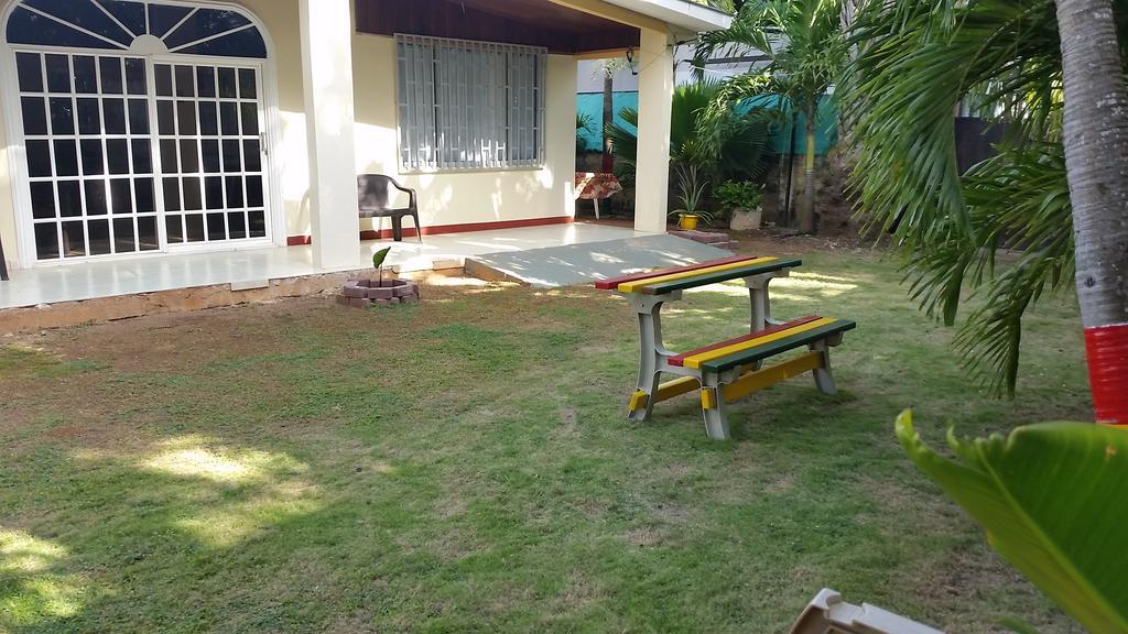 Posada Hostal Miss Marlly San Andres  Exterior photo
